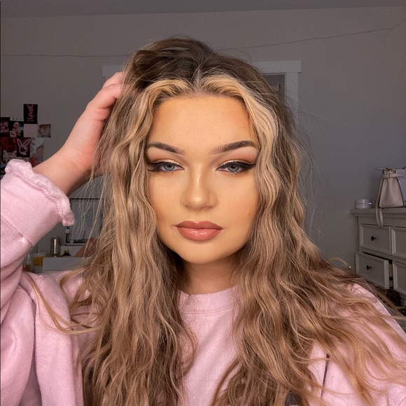 ellacaitlin29